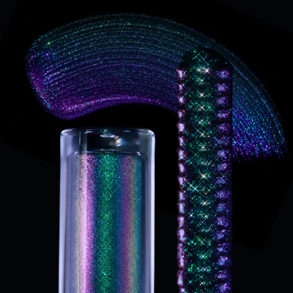 🚨 Color-Shifting Lashes WITHOUT The Glitter Fallout? Yes, Really.